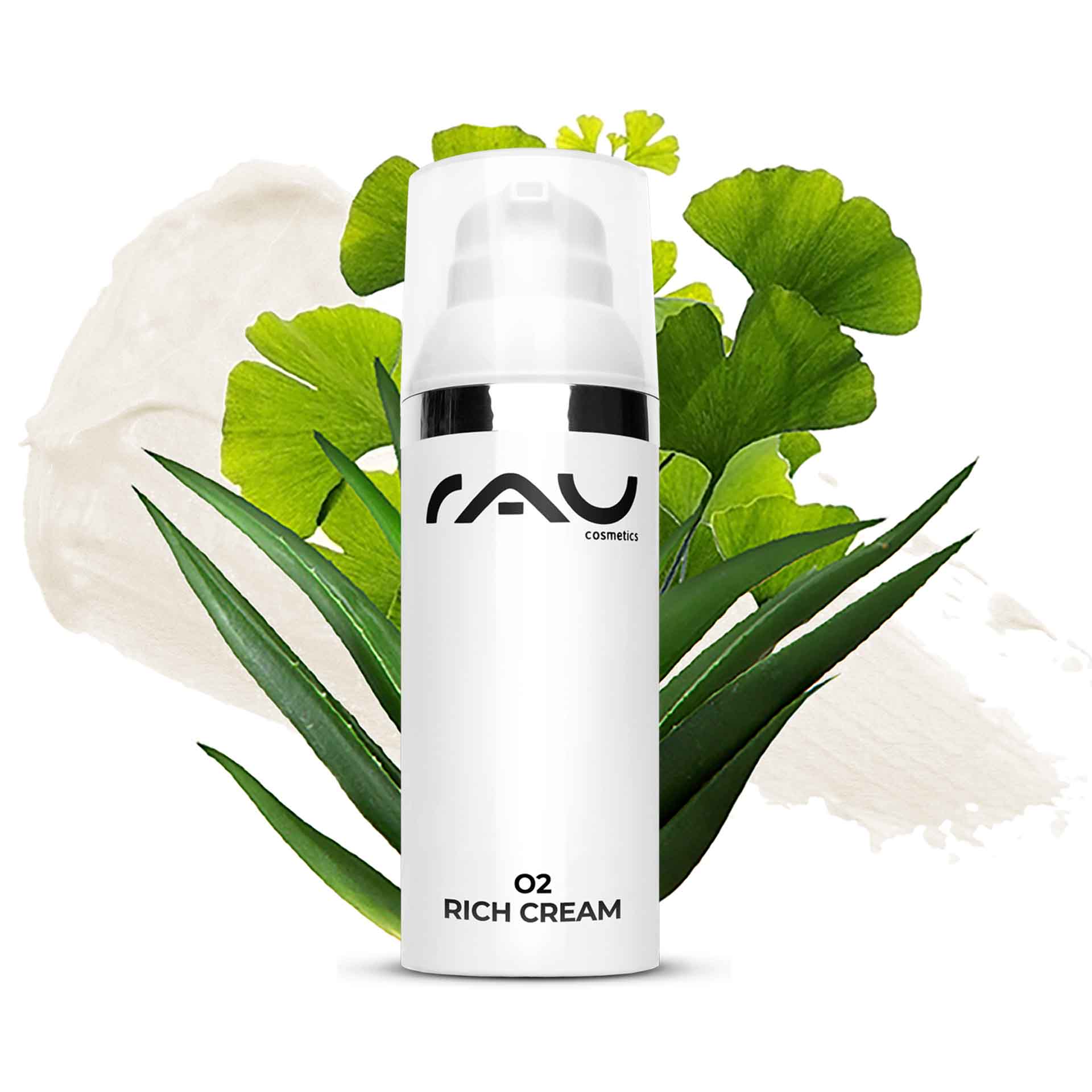 O2 리치 크림 50ml 은행잎이 함유된 건성 피부용 리치 나이트 크림 Flasche der RAU Cosmetics O2 Rich Cream mit Ginkgoblättern und Aloe Vera-Hintergrund, die die Feuchtigkeitsversorgung trockener Haut fördert.