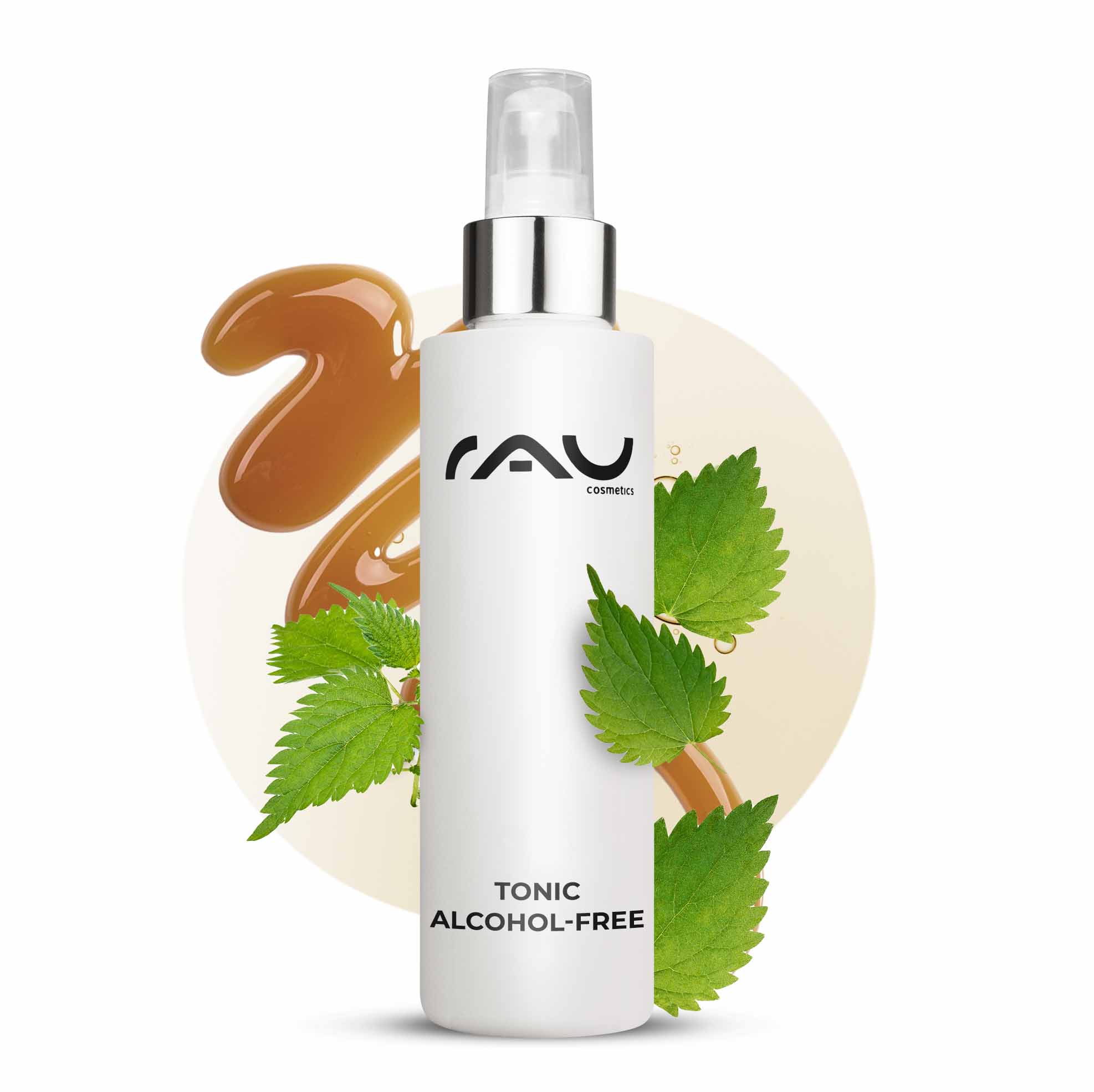 쐐기풀 추출물이 함유된 토닉 무알콜 200ml Tonic ohne Alkohol von RAU Cosmetics in einer weißen Sprühflasche mit silberner Kappe, mit Brennnesselblättern und einem braunen Flüssigkeitswirbel, der die sanfte und effektive Hautpflege für empfindliche und trockene Haut unterstreicht.