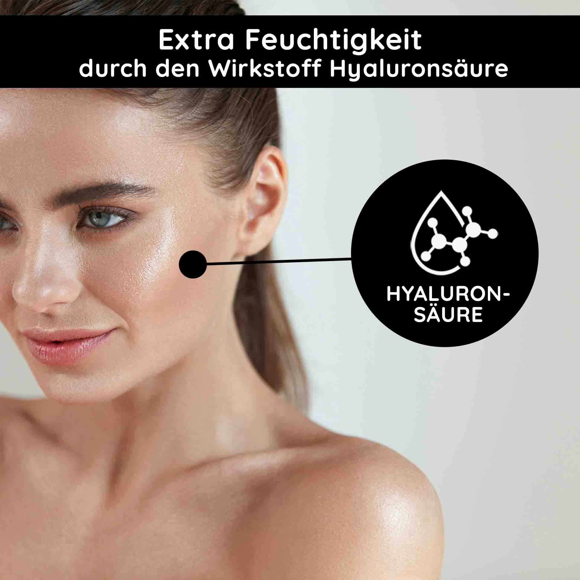 칙칙한 안색을 위한 O2 모이스트 플루이드 50ml 데이 크림 Frau mit strahlender Haut, betont durch Hyaluronsäure zur Feuchtigkeitsversorgung, in einem hellen Hintergrund.